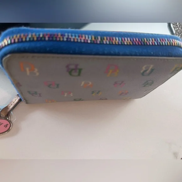 Dooney & Bourke Multicolor Rainbow 🌈 Zip Wallet - Picture 3 of 5